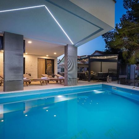 Beach Villa Valentina Трогір Екстер'єр фото