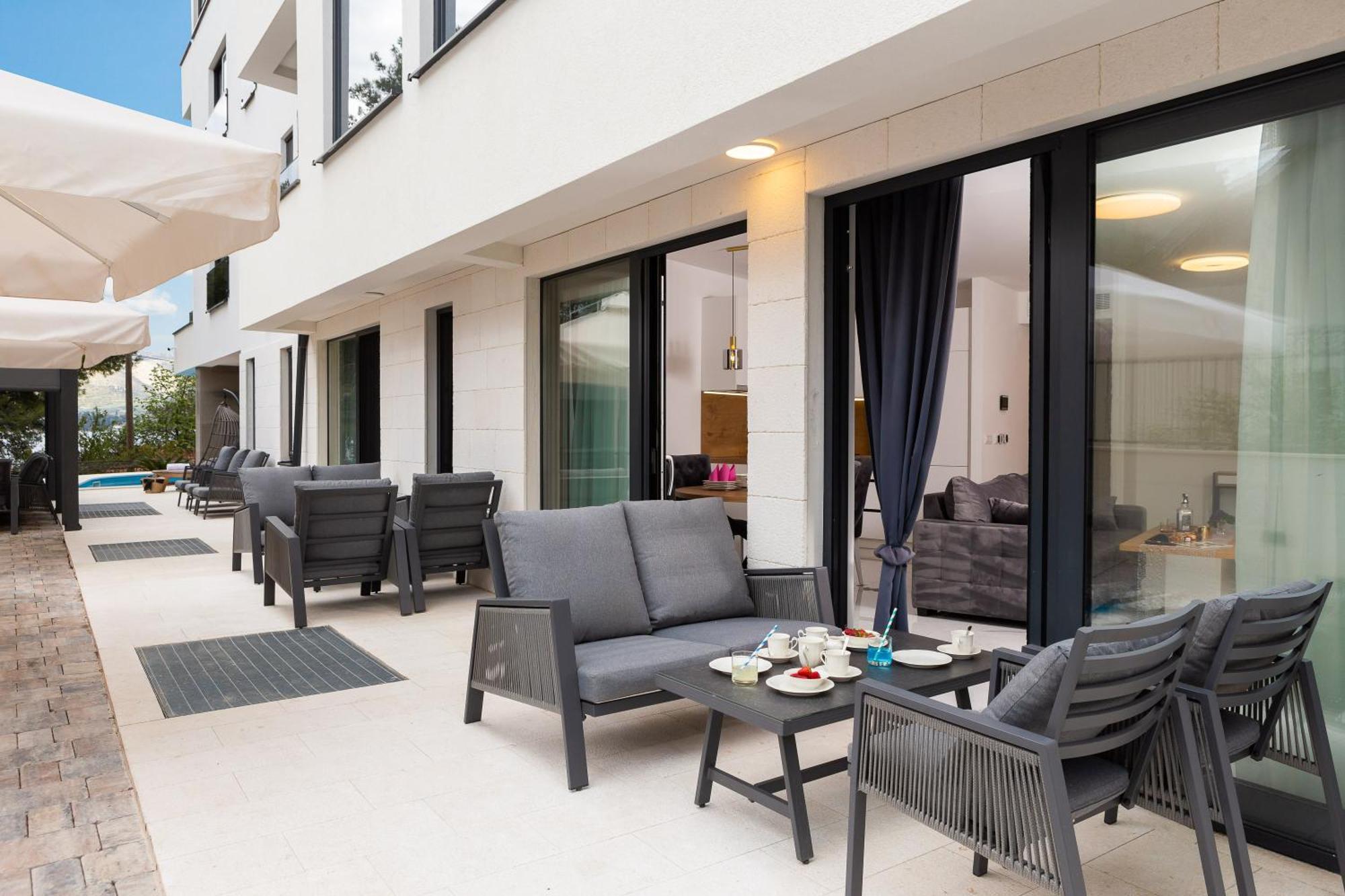 Beach Villa Valentina Трогір Номер фото