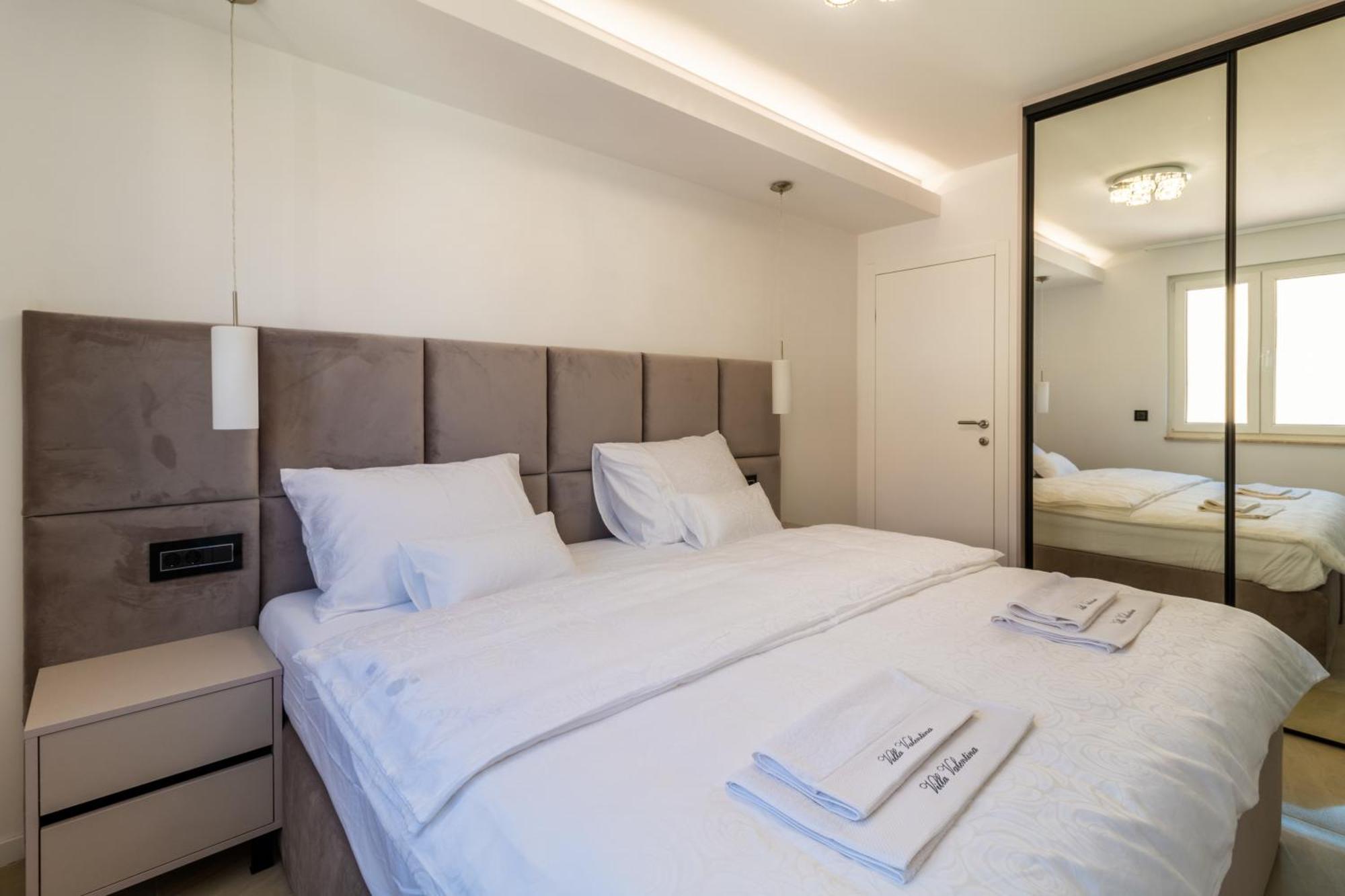 Beach Villa Valentina Трогір Номер фото