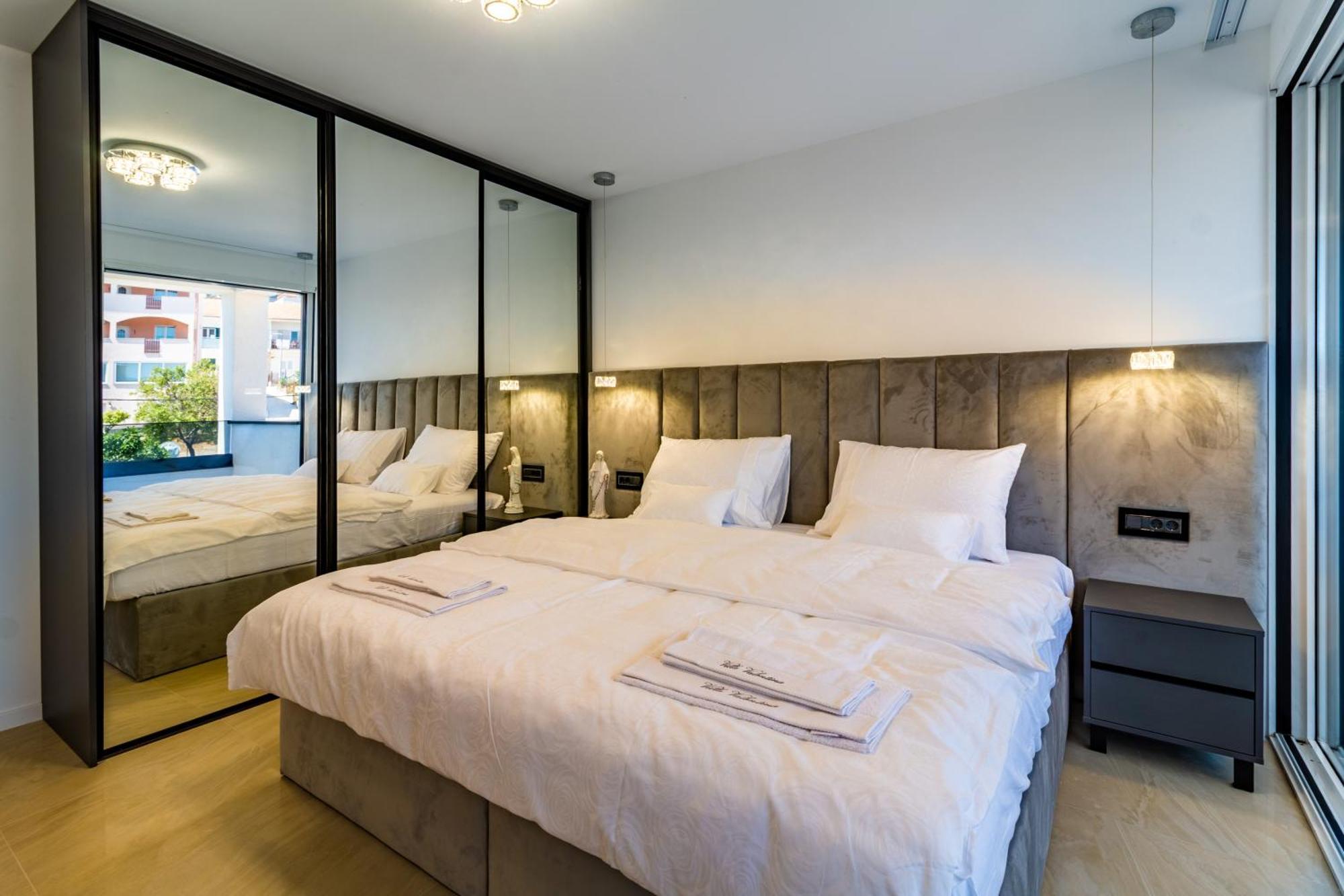Beach Villa Valentina Трогір Номер фото