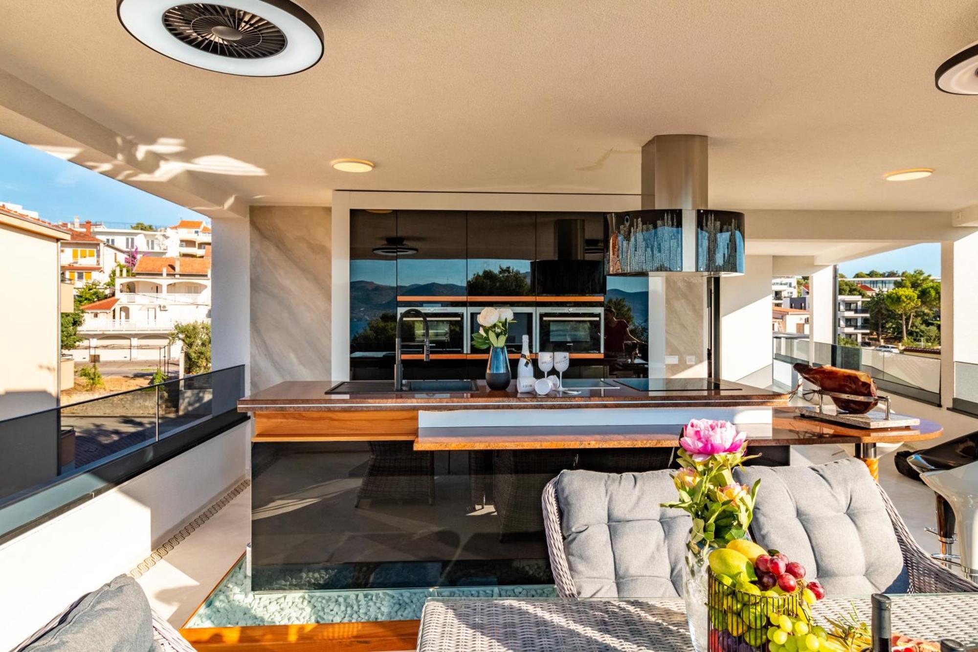 Beach Villa Valentina Трогір Номер фото