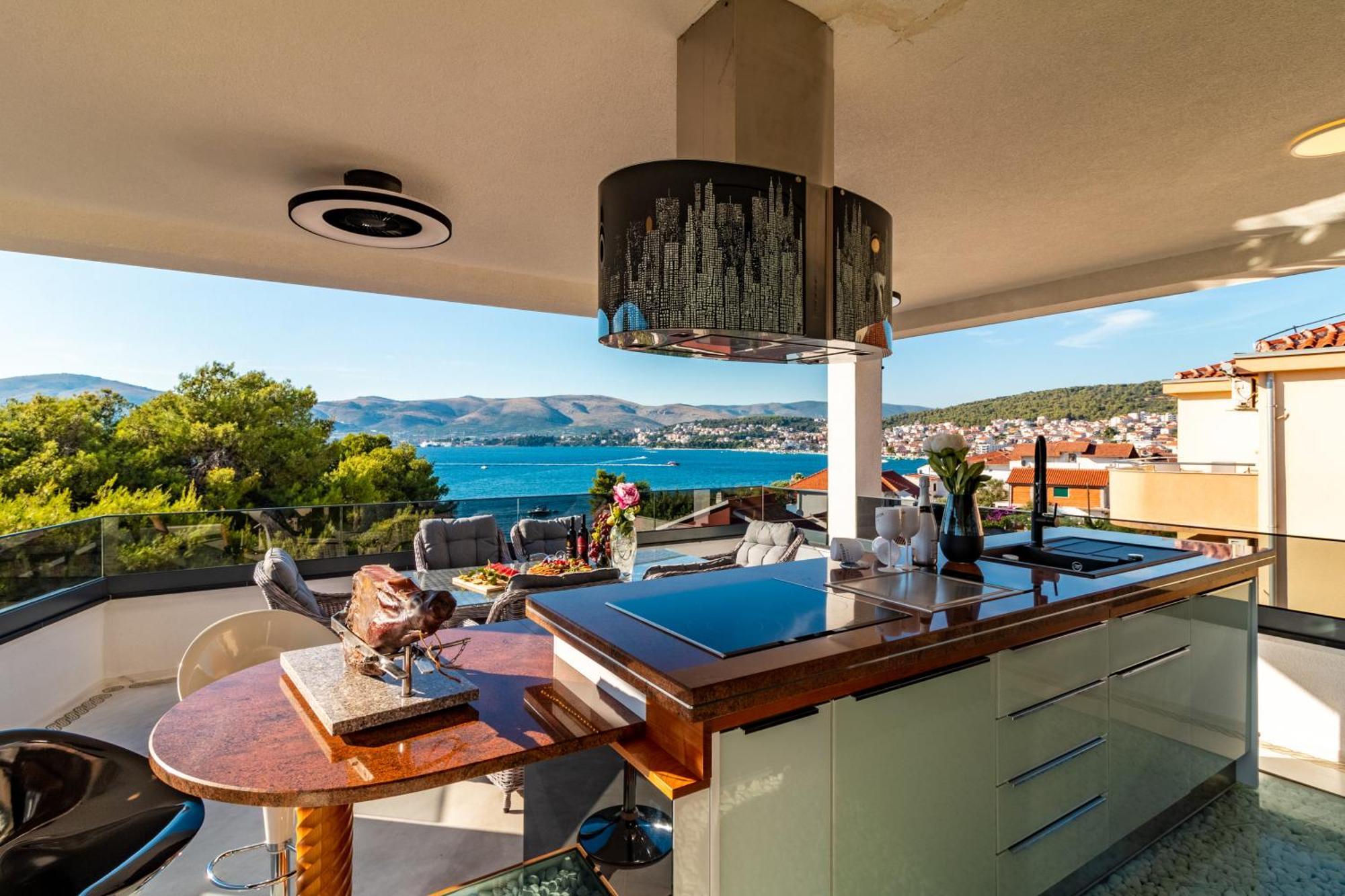 Beach Villa Valentina Трогір Номер фото